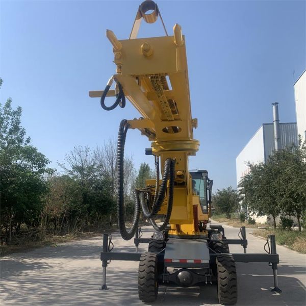 750輪式隧道鉆機，專(zhuān)業(yè)隧道鉆機廠(chǎng)家