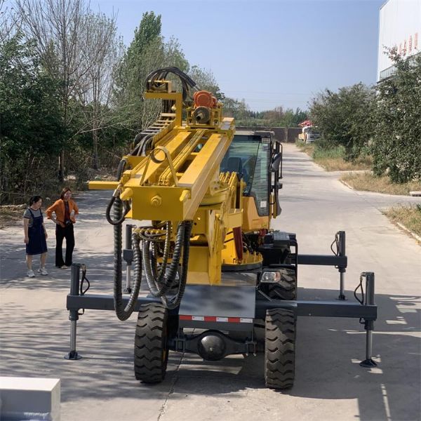 直銷(xiāo)750輪式隧道鉆機，專(zhuān)業(yè)隧道鉆機廠(chǎng)家